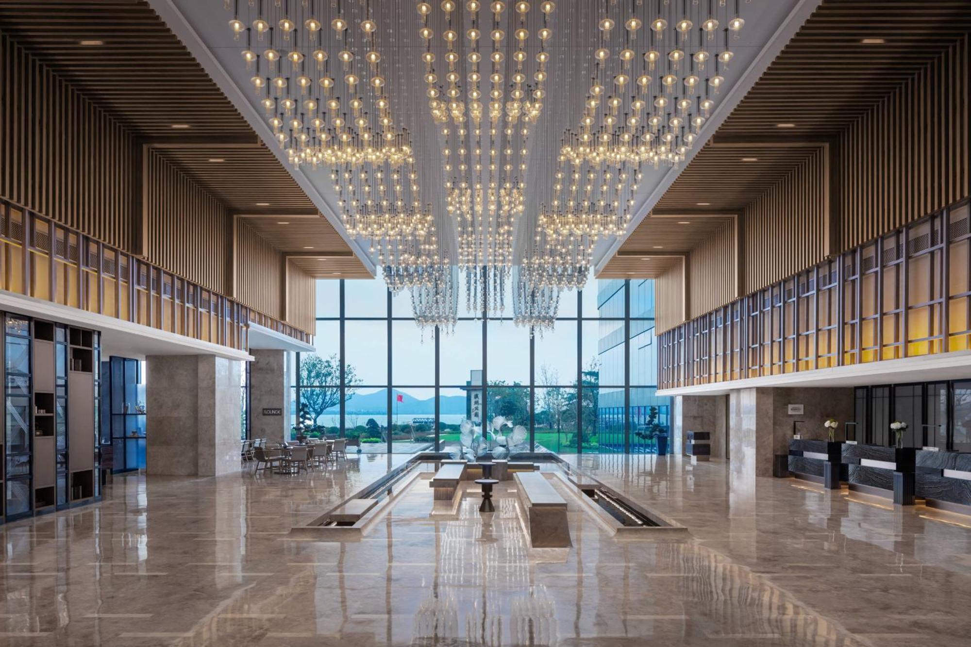 Xuzhou Marriott Hotel Lakeview Exterior photo